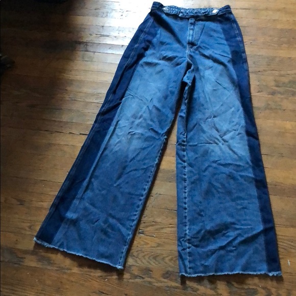 BDG Denim - Super High Waist Wide Leg Jeans